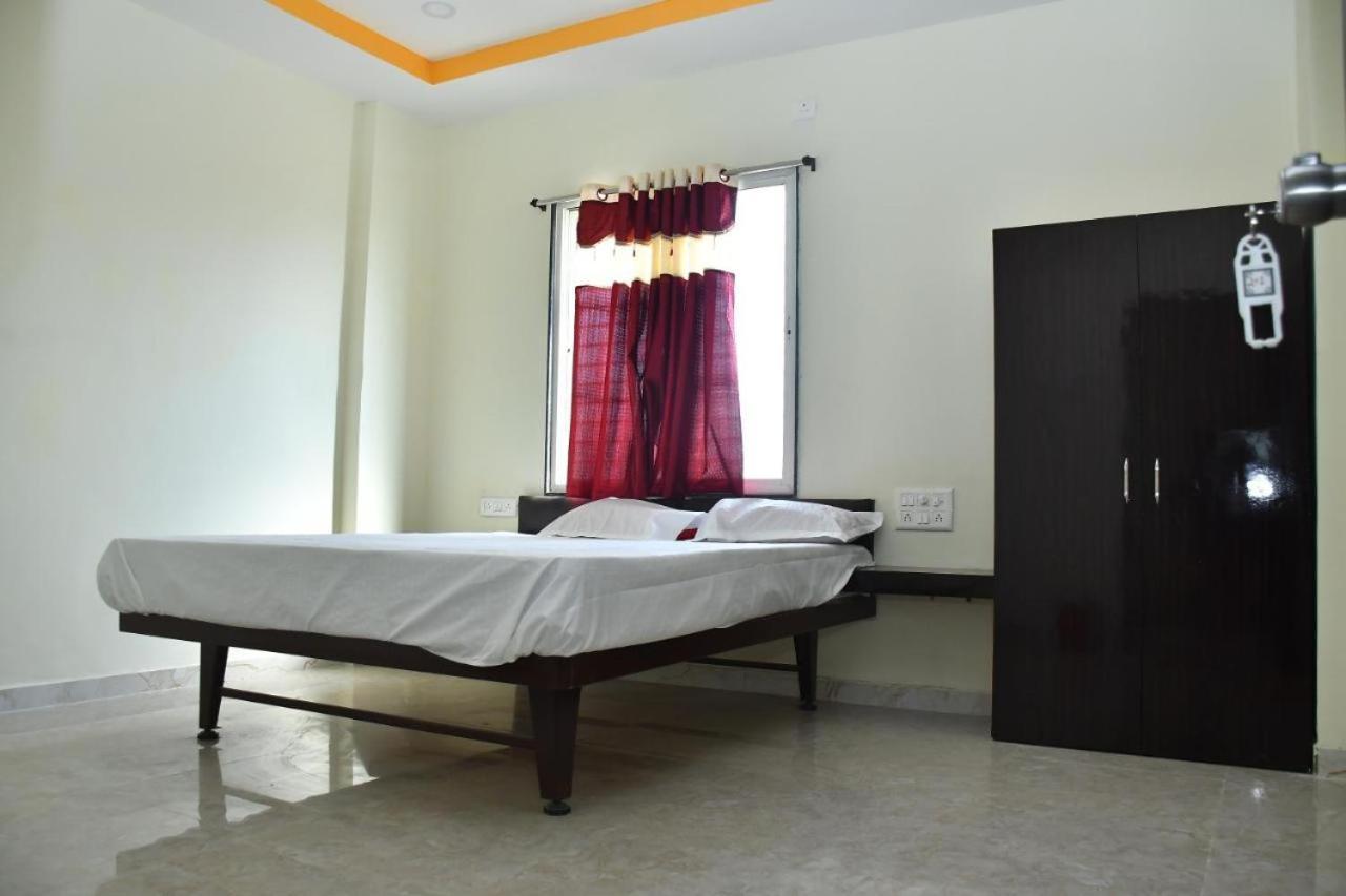 Hotel Kalika Residency - Akkalkot Akalkot Εξωτερικό φωτογραφία